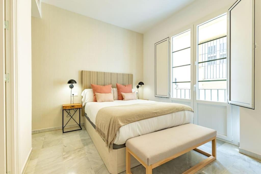 Conde Ibarra Deluxe By Valcambre Apartment Seville Ngoại thất bức ảnh
